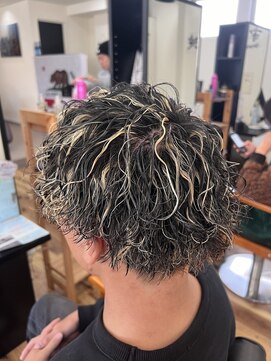 スウェル 津田沼店(Swell) 波巻きスパイラルパーマ[津田沼駅/Men's/メンズカット/パーマ]