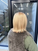 ヴァーディ オモテサンドウ(Vardy omotesando)&nbsp;抜きっぱなしカラー　ブロンドカラー