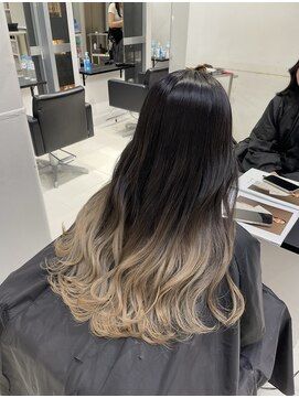 アライブ ハラジュク(ALIVE harajuku) 【ALIVE yu-ki 自然な繋がりのグラデーションカラー】