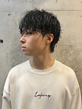 サロンリベルテ(salon Liberte) 20代30代黒髪スパイラルパーマツーブロックマッシュツイスト