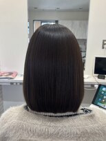 カミケンガレリア(kamiken. galleria)&nbsp;うる艶美髪ストレートボブ【カミケンガレリア】