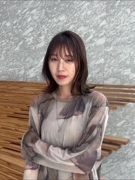 ザック ヴィ(ZACC  vie) くすみブラウン / くびれボブ