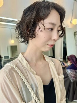 ソーンズ ヨイク(thorns YOIKU)の写真/丁寧なカウンセリングで、あなたのなりたいスタイルを実現。"いつものスタイル"をパーマでもっと素敵に。