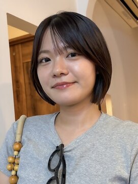 ロティー(loty) ショート ボブカット 顔周りカット 前髪 艶髪 ブラウンカラー