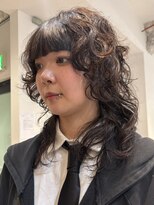 ナループロアツム(Nalu pu loa Tsum)&nbsp;ウルフパーマ/マレットヘア/ミディアムレイヤー