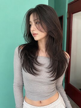 モルト 麻生(molt) ワンホンハイレイヤーカット 韓国ヘア
