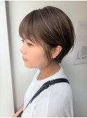 耳掛けくびれショートヘア×ハイライト