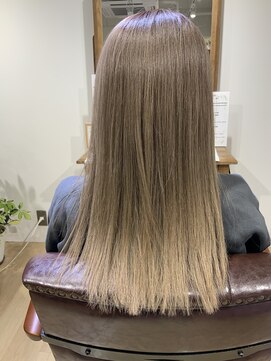 ユーネリー(U-NERY) ロングスタイル