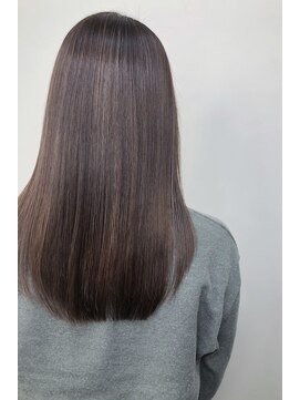 モルニ(MORNI) グレージュ_マロンベージュ Aラインボブ かきあげ