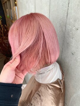 アルカナ 明治神宮前原宿(ARCANA) ピンクカラー ピンクベージュ ペールピンク