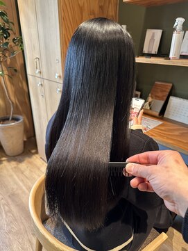 エラ(ERA) 髪質改善/白髪染め/白髪ぼかし/酸性ストレート/縮毛矯正