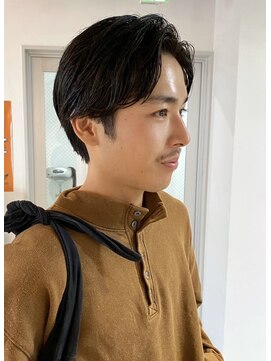 ルーム(Loom.) メンズセンターパート束感マッシュ