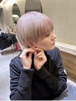 ヤイエ(yiye)&nbsp;ハイトーンショート/ホワイトベージュ/マッシュショート