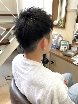 コアフィールフィス(COIFFURE fils) 【見附　今町】骨格修正カット　似合わせカット　黒髪メンズ