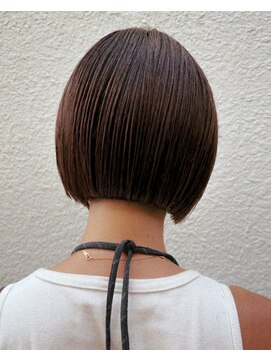 チクロ(ticro) 【チクロ】ぱっつん　切りっぱなしボブ