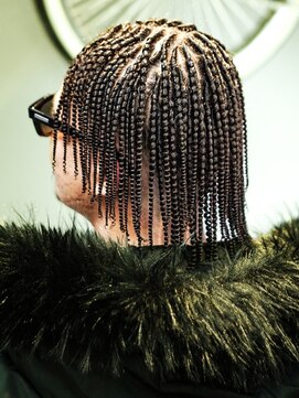 プロショップウェーブ(PRO SHOP WAVE) スペインカール/フェザーパーマ/メンズパーマ/テーパーフェード