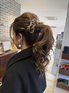 プロ ヘア テック(PRO HAIR TEC) ポニーテールスタイル