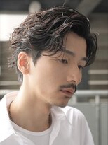 フィフス 大分(fifth)&nbsp;大分メンズパーマルーズパーマシャドウパーマセンターパート緩め