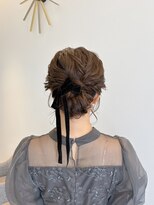 マレット(mullet.)&nbsp;上品シアードレス×大人可愛い黒リボンのルーズアップ