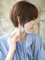 カライング(ing) 大人可愛い20代30代40代黒髪前下がりひし形小顔ボブ丸みショート