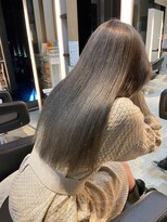 インク サカエ(inq sakae)&nbsp;ハイトーン×シルバーカラー