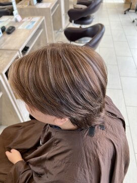 アース 佐世保早岐店(HAIR&MAKE EARTH) ハイライト×カラー