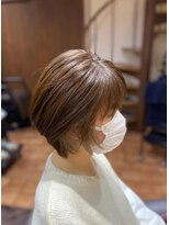 アヴァンセ(AVANCER)&nbsp;30代大人ボブ/ステップボーンカット &イヤリングカラー