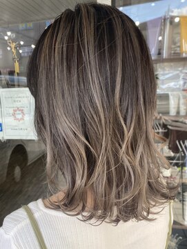 シエル(Ciel) バレイヤージュ★ミルクティー