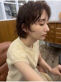 ニュアンスパーマ、ナチュラルベージュでカジュアルマッシュボブ