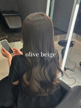 アルドーレフィエロ シンサイバシ(Ardore fiero shinsaibashi) ブリーチなし/カーキ/アッシュ/【小山田繭】