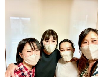 グラッドヘア(GLAD HAIR)の写真/女性ならではの感性で、あなたの魅力を最大限に引き出します☆髪のお悩みも気軽に相談して下さい♪