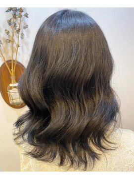 アンド ローバー(and LOVER) アッシュベージュ