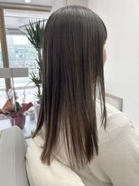 ハレ(HALe)&nbsp;透明感のあるデザインカラー