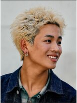 フィフス トウキョウ (fifth TOKYO) 渋谷スパイキーショートパーマメンズショートブリーチWカラー