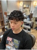 立体感◎大人メンズの清潔感パーマスタイル