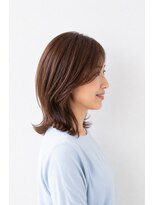 ベルス(bellus)&nbsp;流し前髪×大人くびれミディアム20代　30代　40代