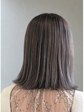 セルカ 高田馬場(CERCA) 切りっぱなしボブ×グレージュ