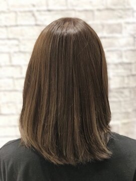 ミーティア バイ クアトロ(Meteor By QUATRO) ナチュラルハイライト