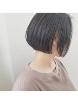 タブーアイ(TABOO.i)&nbsp;ミニボブ×地毛風グレージュ