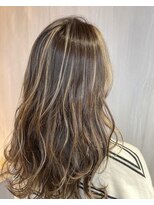 チル(Chill)&nbsp;【Chill】ハイライト×グレージュ