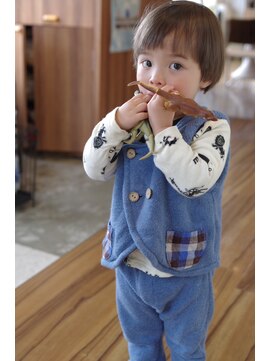 ヘアガーデンリゾートグランツ 淵野辺(Hair Garden Resort Glanz) Glanzサマー グレーアッシュ キッズ