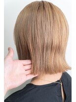 オブヘアーギンザ(Of HAIR GINZA)&nbsp;大人かわいいぱっつんボブ×ヌーディベージュ