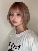ホワイトベージュのネオウルフ