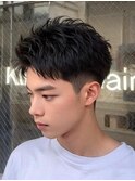 短髪センターパート韓国マッシュスパイラルパーマメンズ髪型