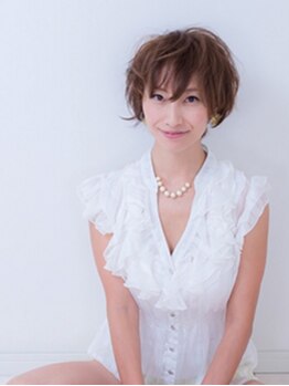 ラルスヘアファクトリー(Laluz hair factory)の写真/求める質感に近づけ、パサつき、ふくらみを抑えます◎上質な髪質改善メニューであなたのお悩みを解決☆