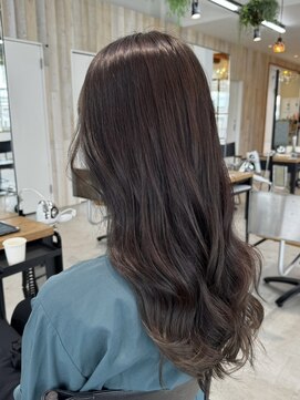 グランデュール 東静岡池田店(GRANDEUR) ダブルカラーミルクティーベージュカラーブルーブラックブリーチ