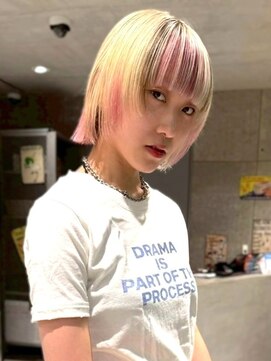 ヘアーアンドスパ フェリーチェ ミチ 野田屋町店(HAIR&SPA felice MICHI) 【feliceMICHI 別曽 遥也】ショートレイヤー ハイトーン ボブ