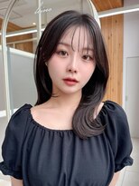 アフロート エル 大阪(AFLOAT L) 暗髪で出せるこなれ感!フェイスレイヤー×ナチュラルセミロング