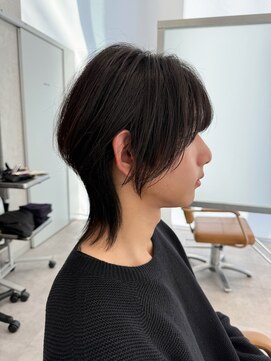 ジーナ 天神(Zina) 中性ウルフ