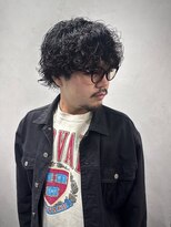 ヨムニノクチ(YOMUニノ口)&nbsp;古着好きの方におすすめの無造作パーマ